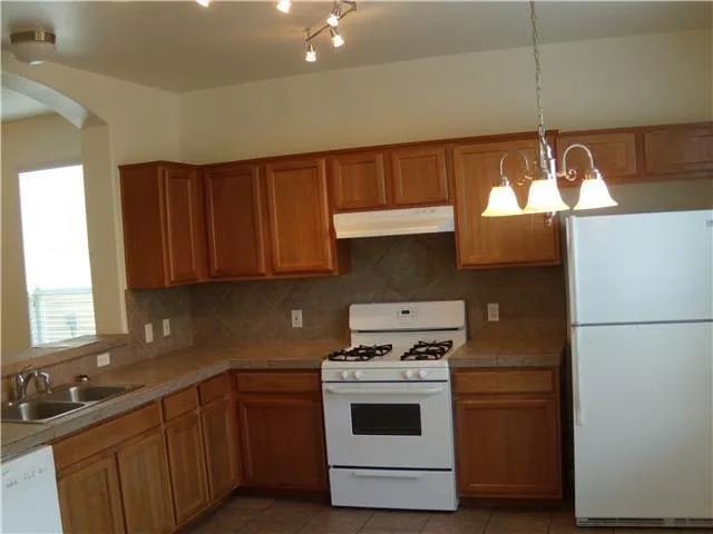 2409 Allred Drive #B Austin, TX 78748