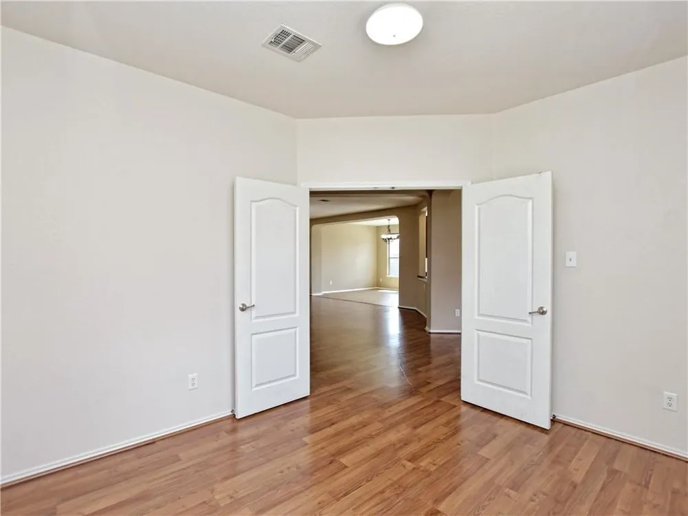 1220 Apollo Circle Round Rock, TX 78664
