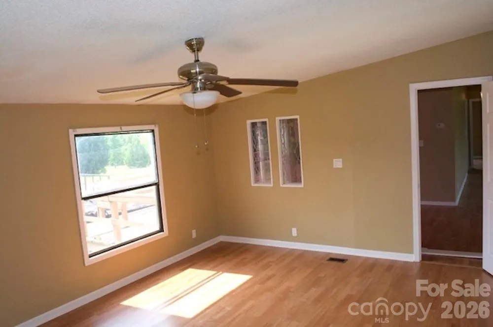 1016 Bethesda Road #4, 3, 2 Statesville, NC 28677