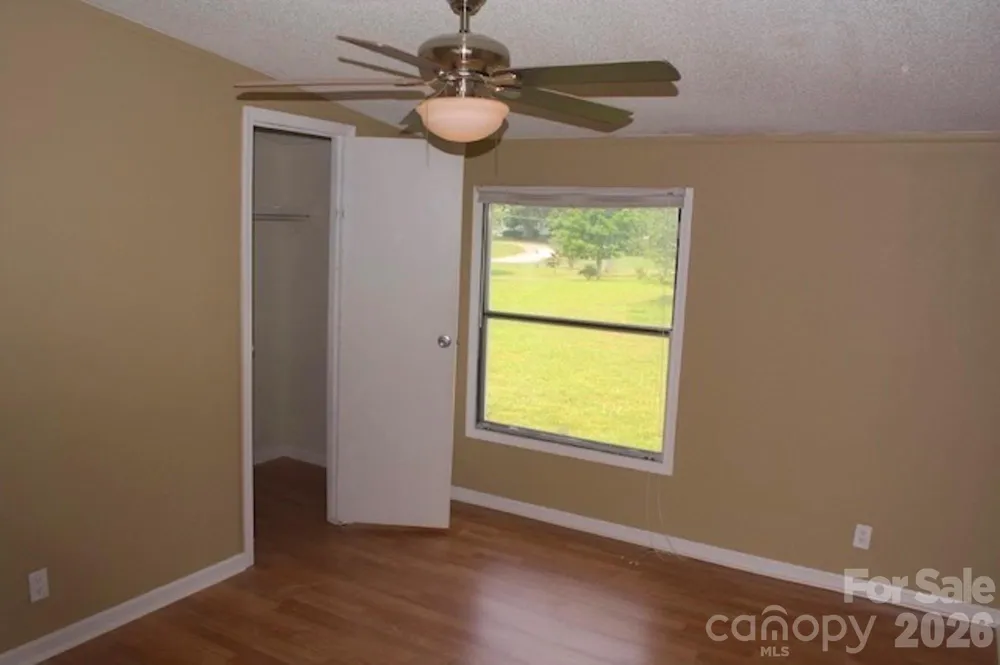 1016 Bethesda Road #4, 3, 2 Statesville, NC 28677