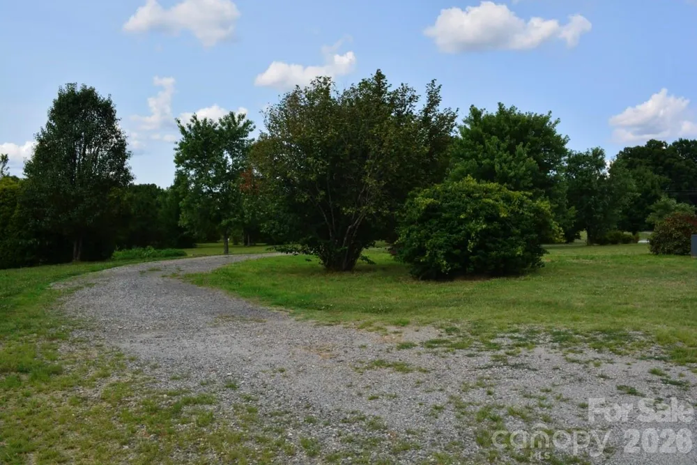 1016 Bethesda Road #4, 3, 2 Statesville, NC 28677