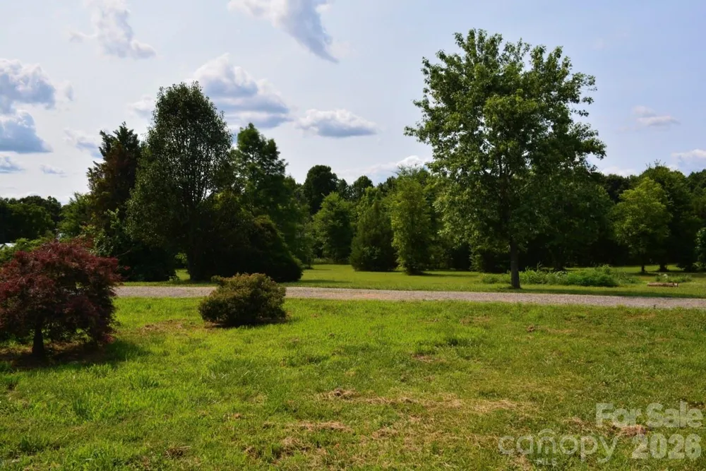 1016 Bethesda Road #4, 3, 2 Statesville, NC 28677