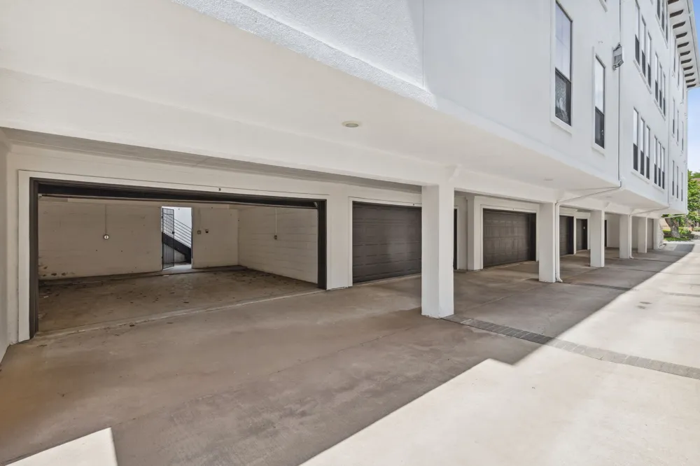 4210 Prescott #C Dallas, TX 75219