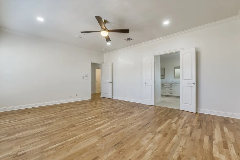 4210 Prescott #C Dallas, TX 75219