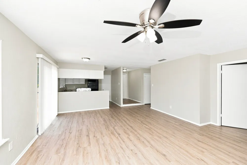 2718 Oakmont Drive Lancaster, TX 75134