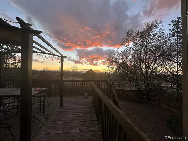 5233 S Espana Street Centennial, CO 80015