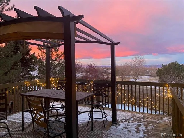 5233 S Espana Street Centennial, CO 80015