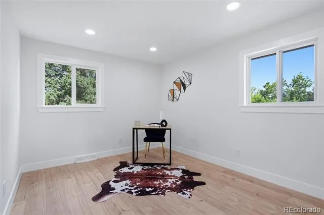5126 W Fremont Avenue Littleton, CO 80128