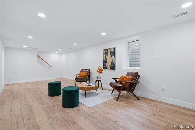 5126 W Fremont Avenue Littleton, CO 80128