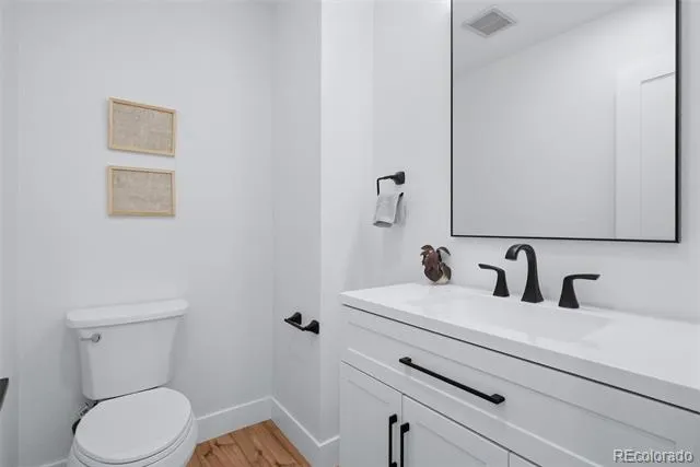 5126 W Fremont Avenue Littleton, CO 80128