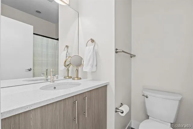 3436 W 17th Avenue Denver, CO 80204
