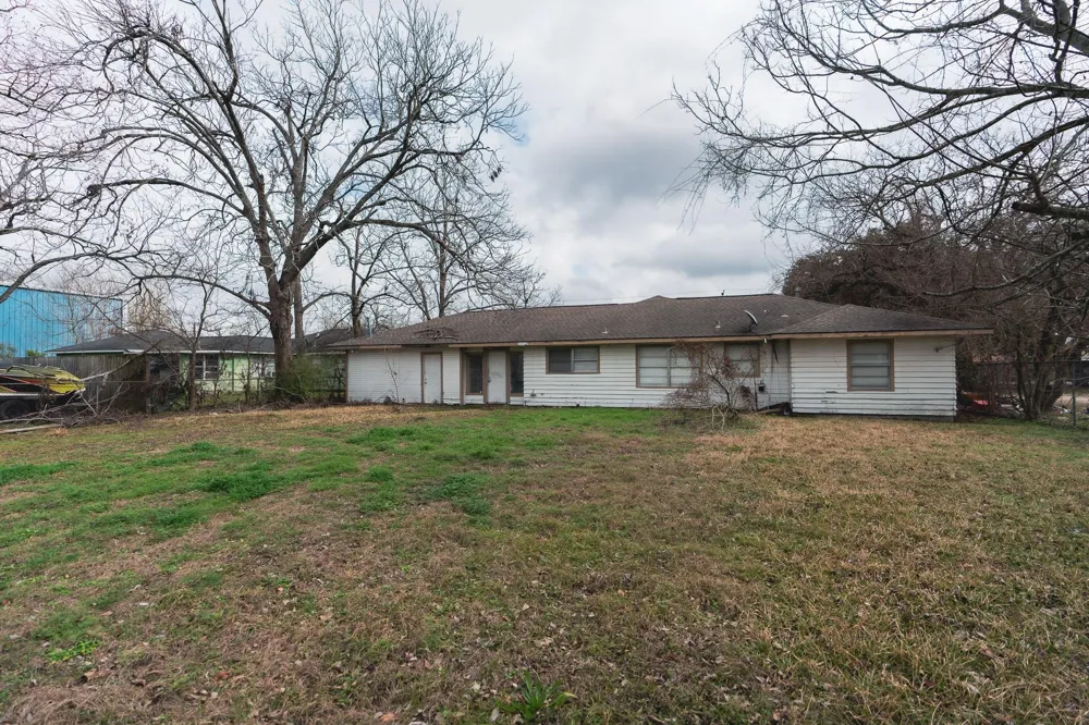2710 Oleander Drive Pasadena, TX 77503