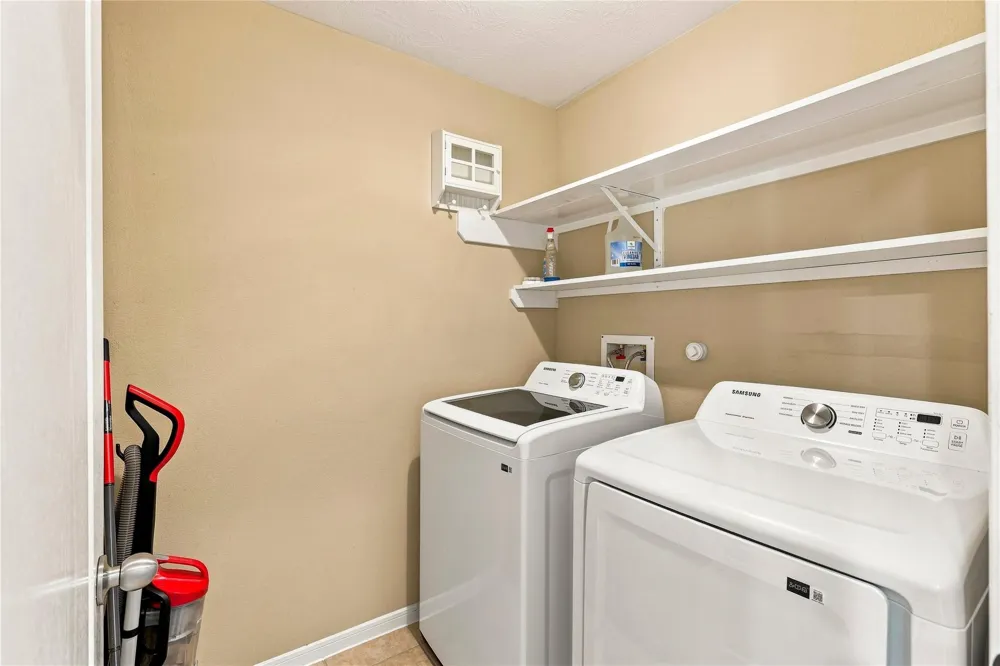 5923 Deleon Trail Drive Spring, TX 77379