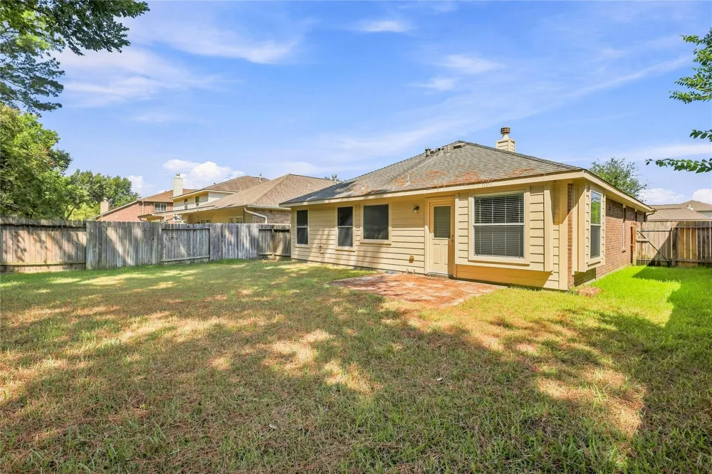 5923 Deleon Trail Drive Spring, TX 77379