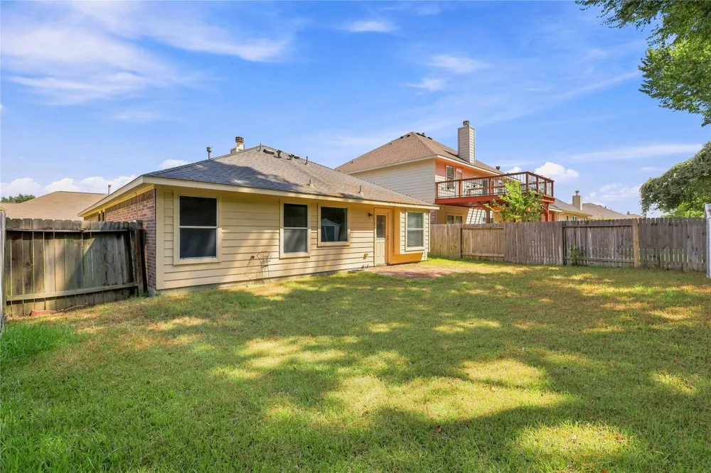 5923 Deleon Trail Drive Spring, TX 77379