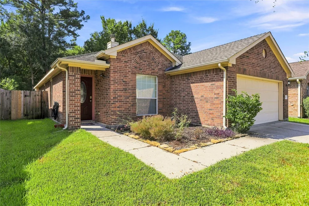 5923 Deleon Trail Drive Spring, TX 77379