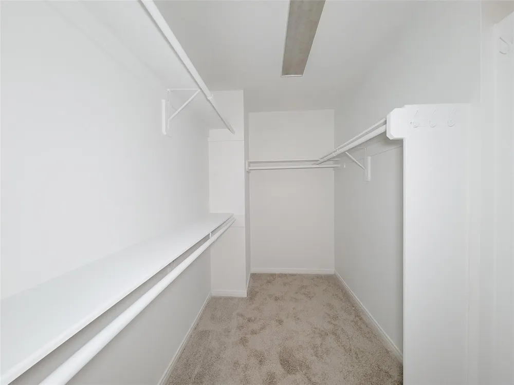 34 Waugh #B Houston, TX 77007