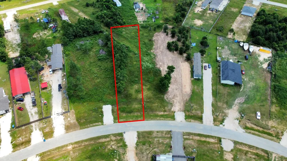 882 Road 5606 Cleveland, TX 77327