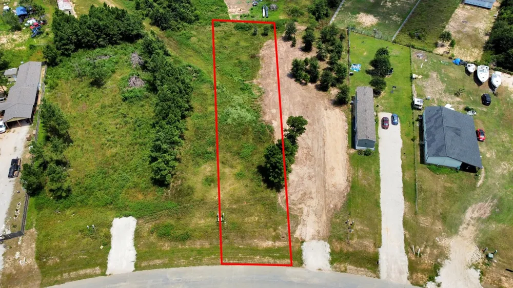 872 Road 5606 Cleveland, TX 77327