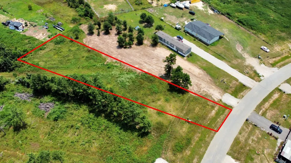 872 Road 5606 Cleveland, TX 77327