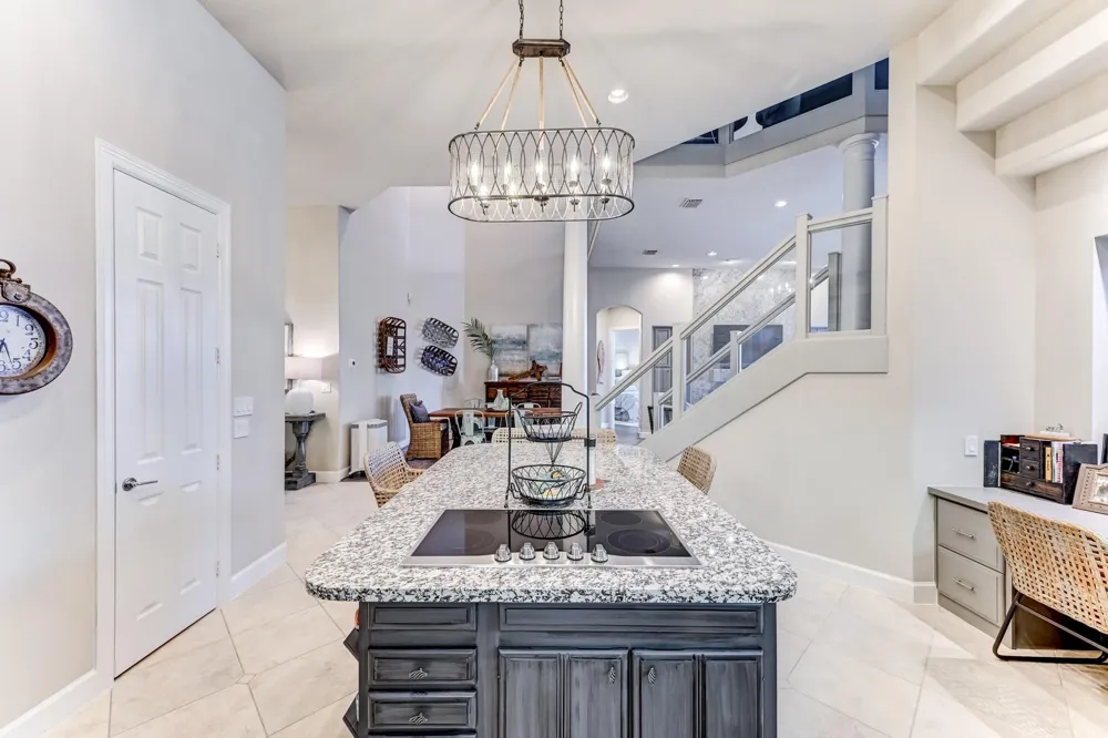 113 Winthrop Harbor Montgomery, TX 77356