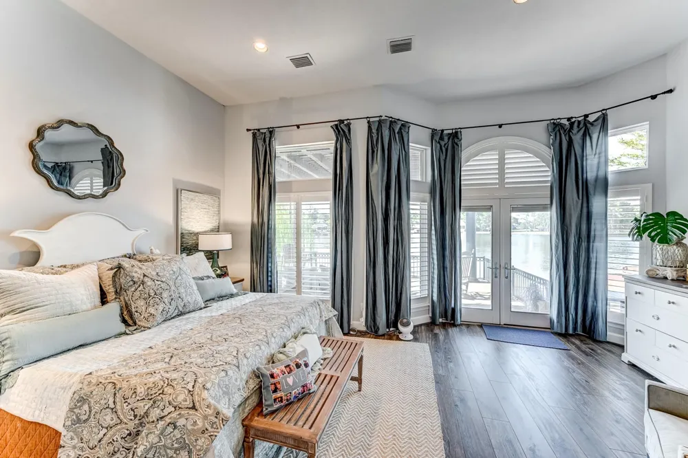 113 Winthrop Harbor Montgomery, TX 77356