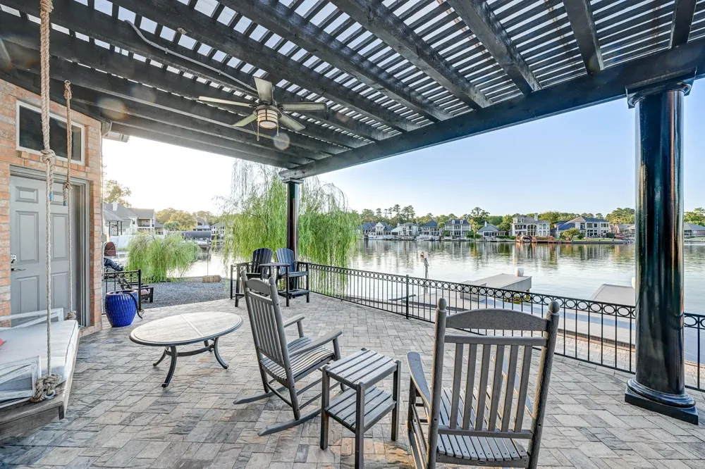 113 Winthrop Harbor Montgomery, TX 77356