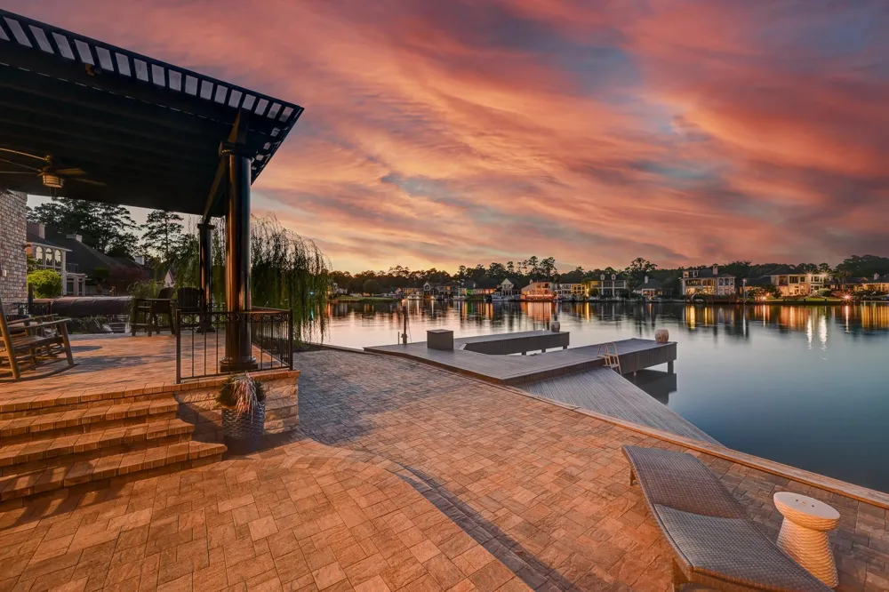 113 Winthrop Harbor Montgomery, TX 77356
