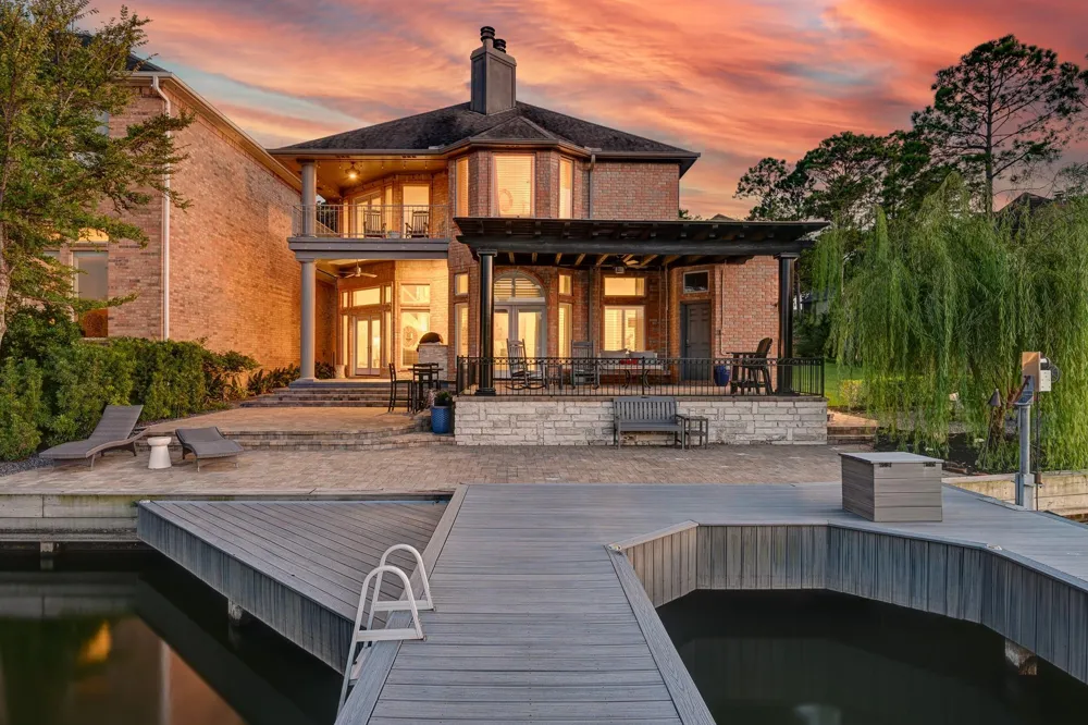 113 Winthrop Harbor Montgomery, TX 77356