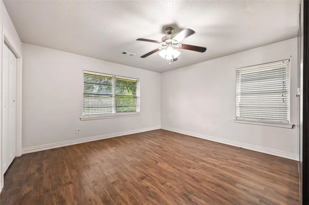 1503 Leneva Lane Pasadena, TX 77502