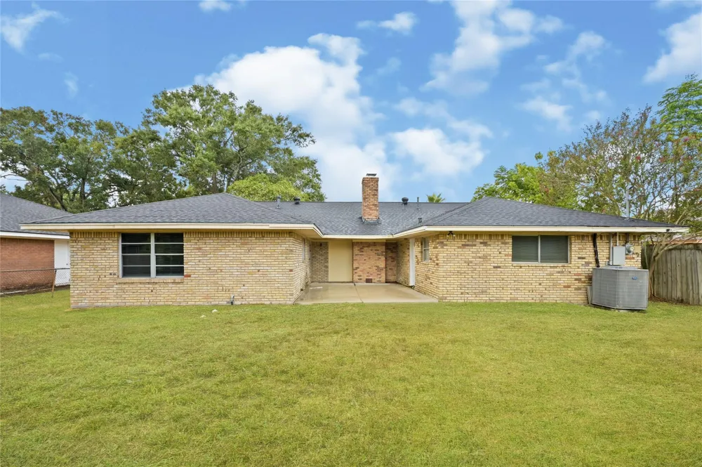 1503 Leneva Lane Pasadena, TX 77502