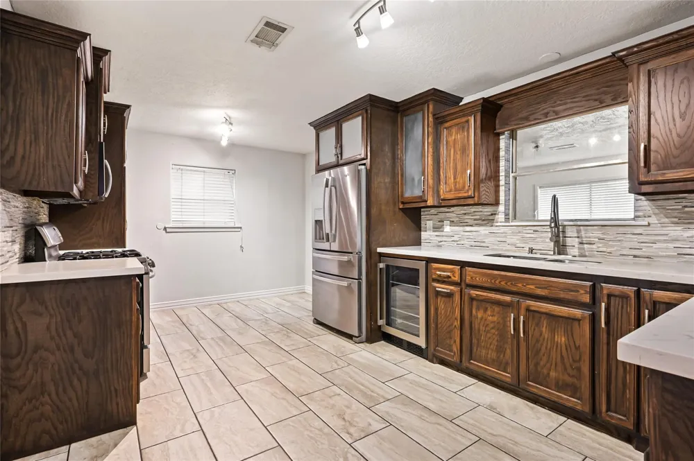 1503 Leneva Lane Pasadena, TX 77502