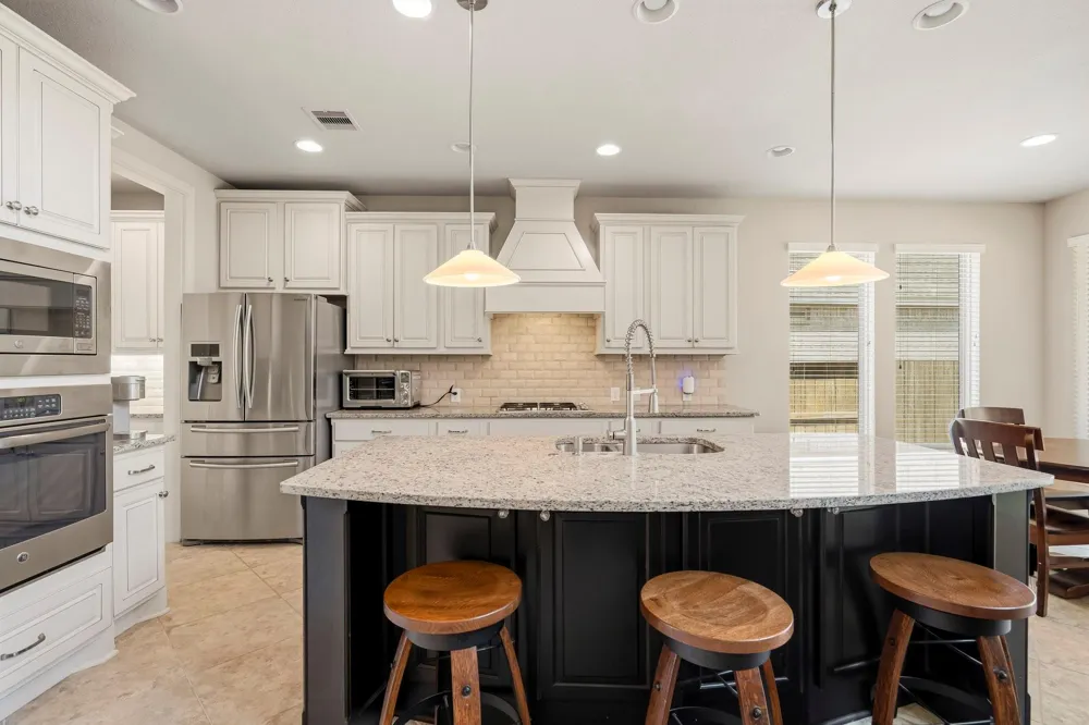 1718 Tonkawa Trail Katy, TX 77493