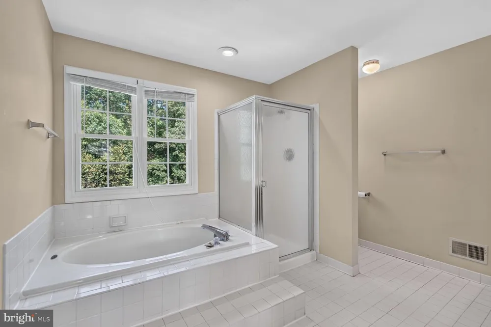 8219 CRACKLING FIRE DRIVE Gainesville, VA 20155
