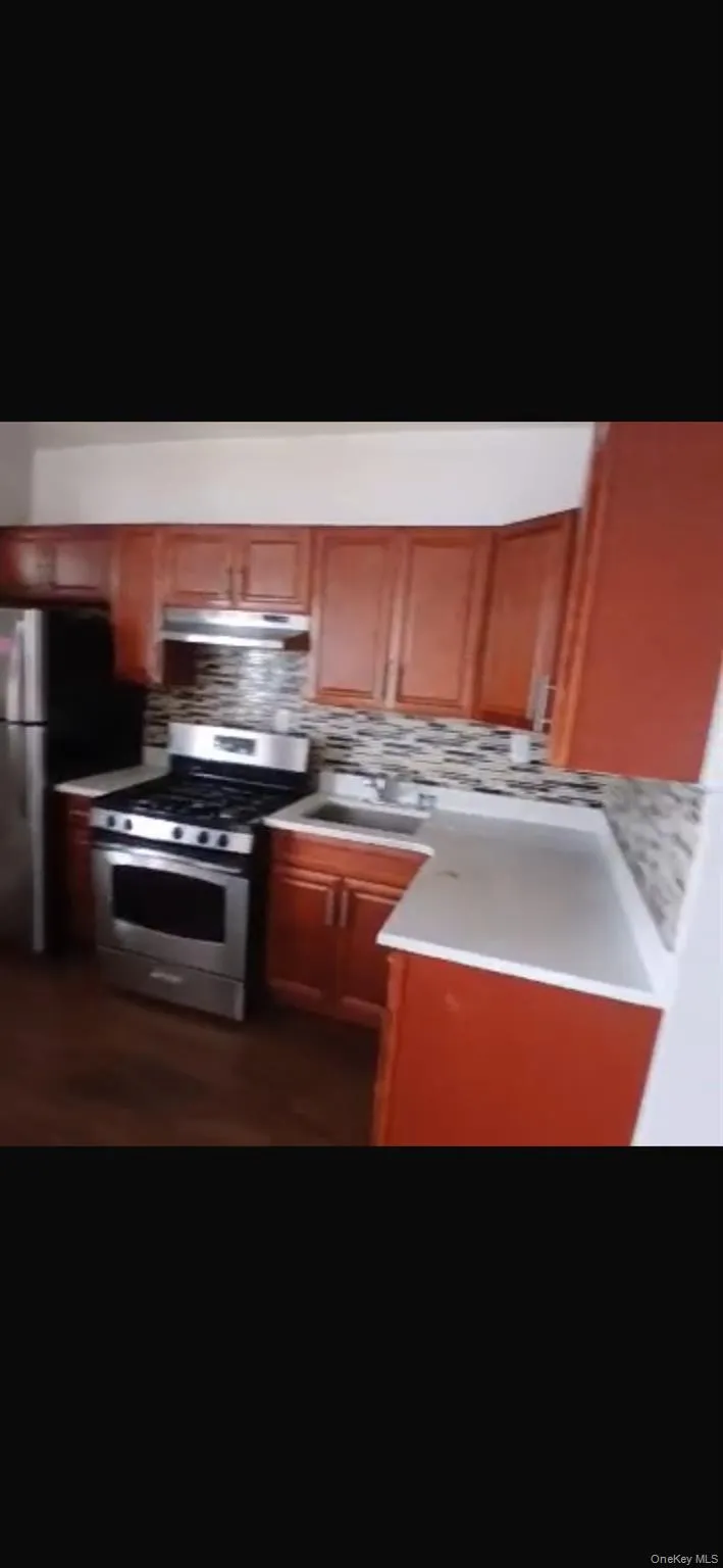 116 Sunnyside Avenue Brooklyn, NY 11207