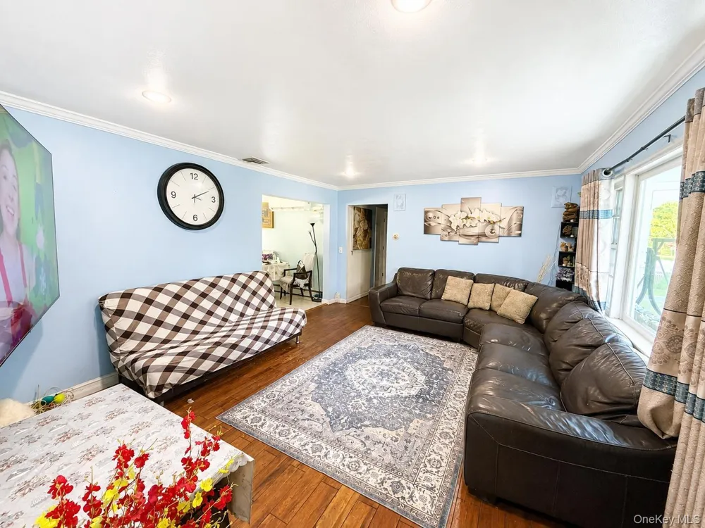 431 Blue Point Road Farmingville, NY 11738
