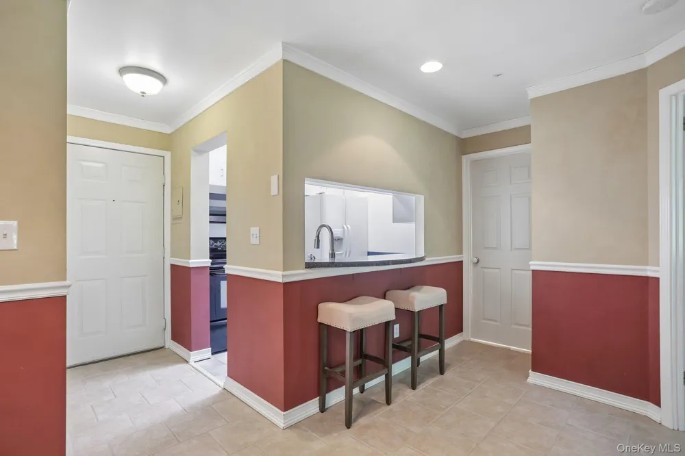 500 Pondside Drive #4L White Plains, NY 10607