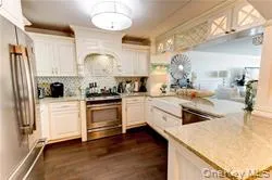 170 W Broadway #6G Long Beach, NY 11561