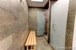170 W Broadway #6G Long Beach, NY 11561