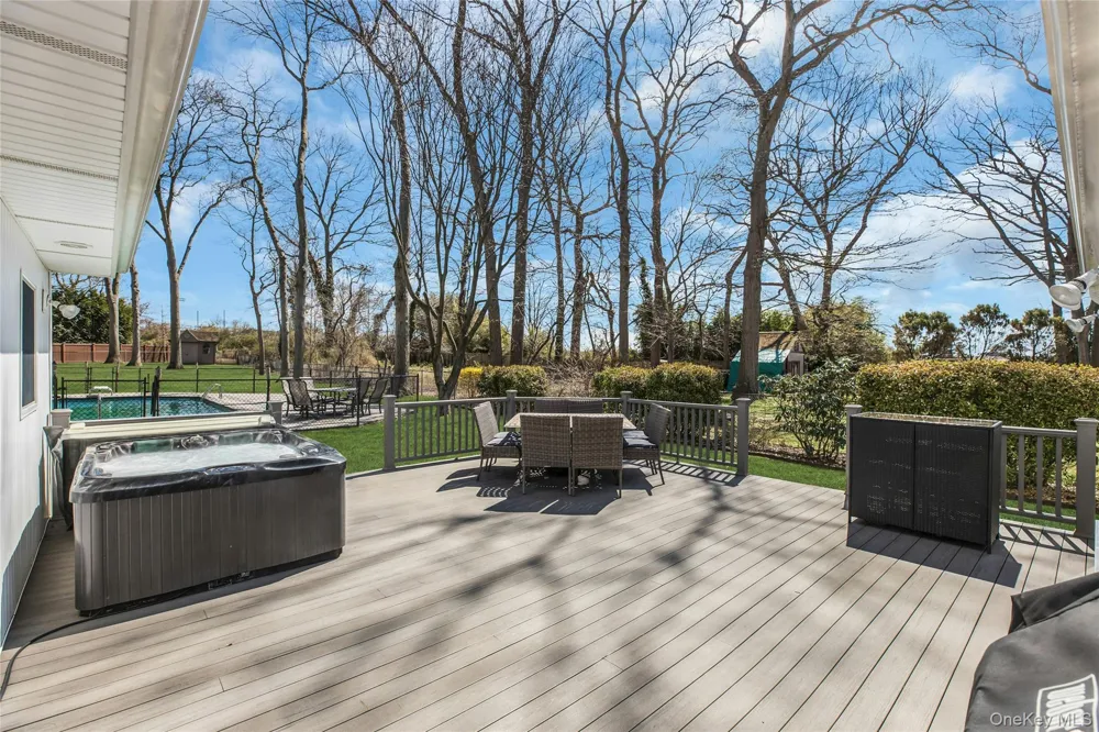 132 Washington Avenue Plainview, NY 11803