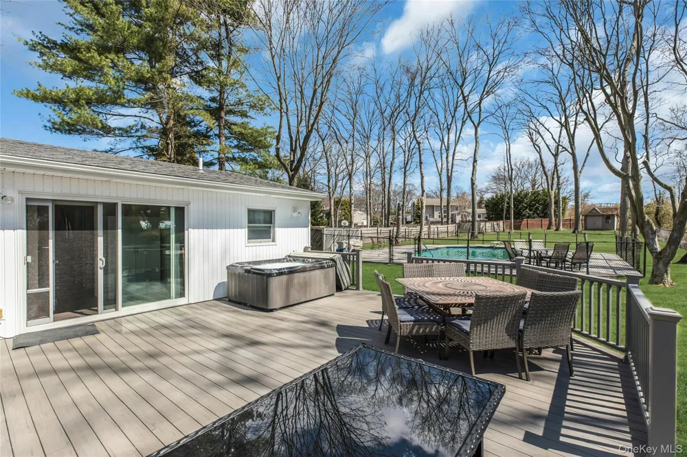 132 Washington Avenue Plainview, NY 11803