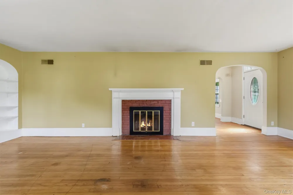 107 E Cedar Street Poughkeepsie, NY 12601