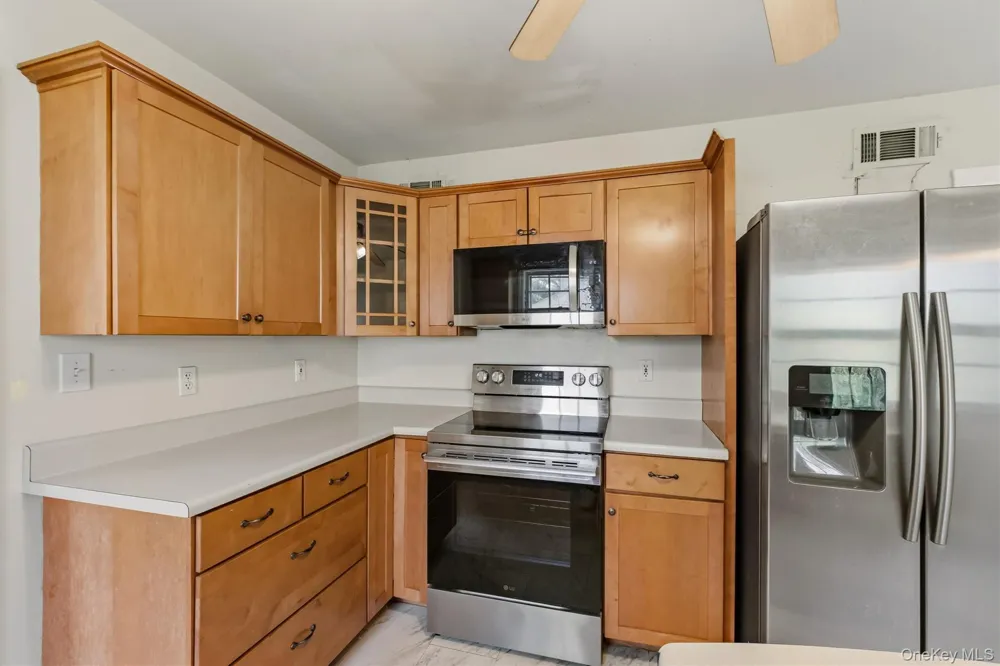 107 E Cedar Street Poughkeepsie, NY 12601