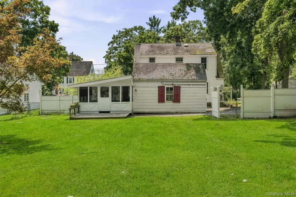 107 E Cedar Street Poughkeepsie, NY 12601