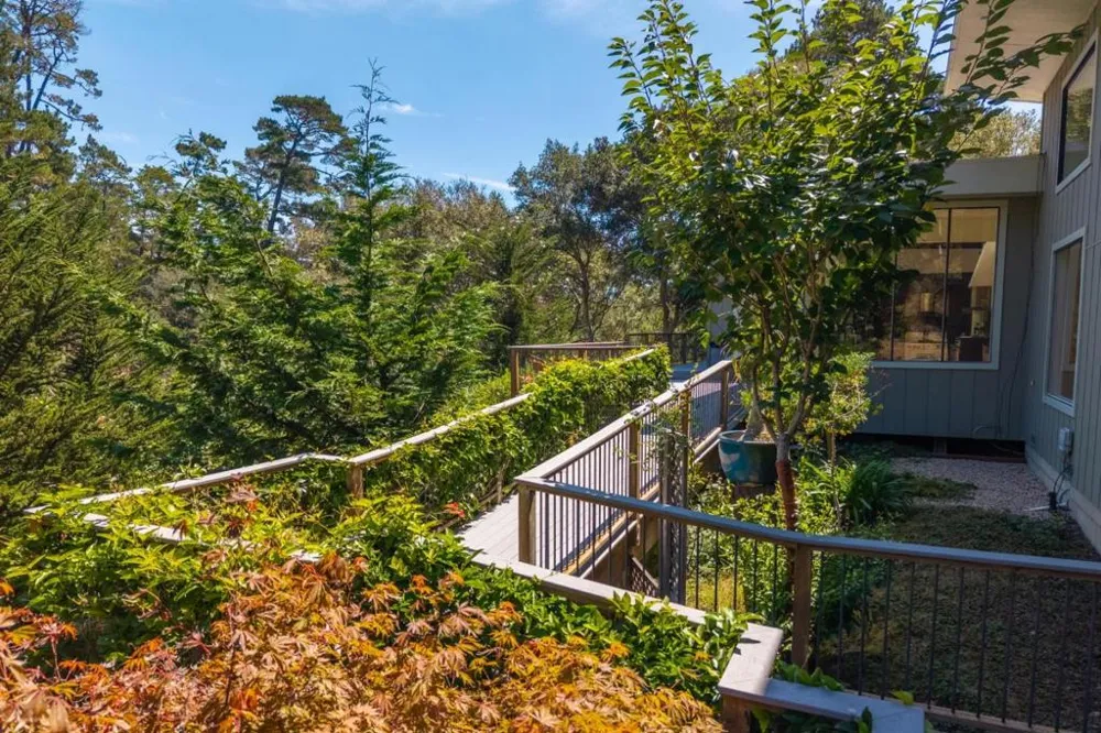 568 Aguajito Road Carmel, CA 93923