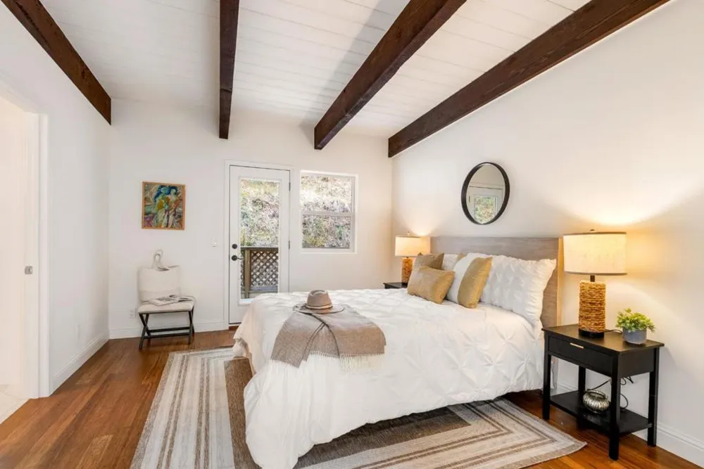 568 Aguajito Road Carmel, CA 93923