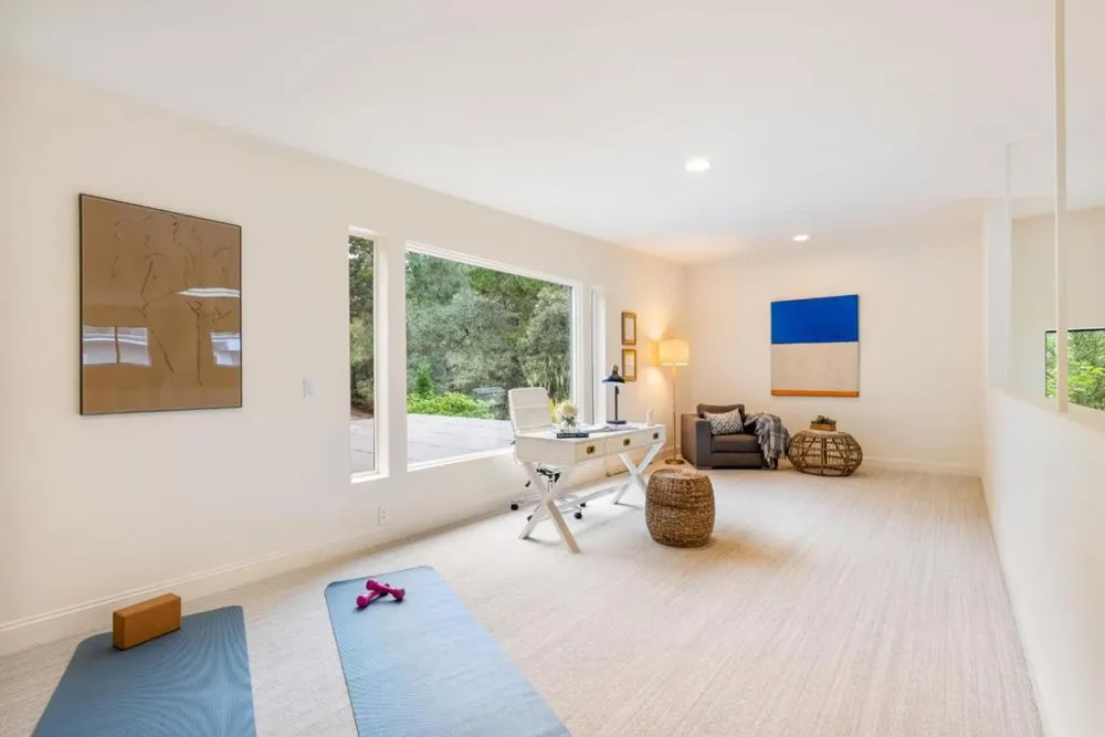 568 Aguajito Road Carmel, CA 93923