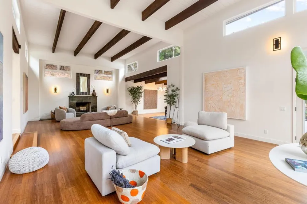 568 Aguajito Road Carmel, CA 93923