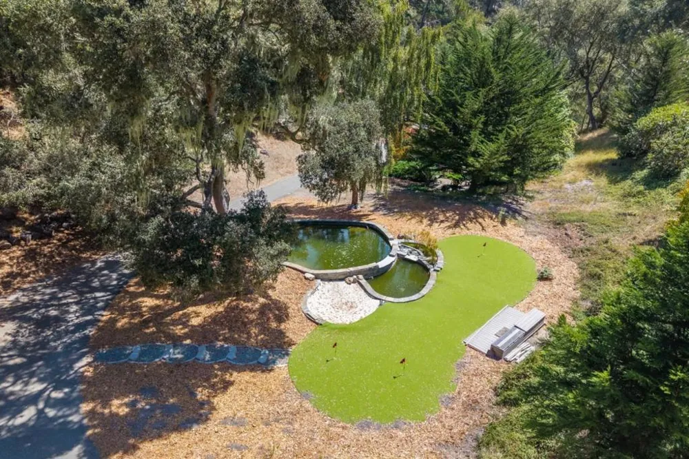 568 Aguajito Road Carmel, CA 93923