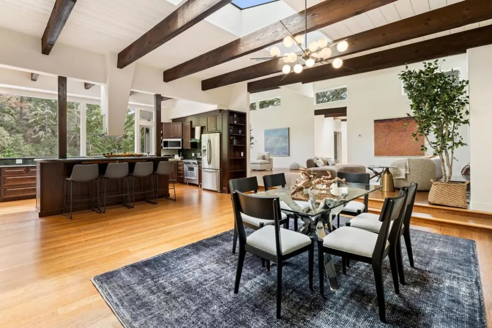 568 Aguajito Road Carmel, CA 93923
